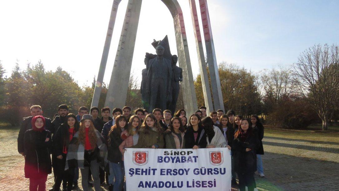 Boyabatlı Öğrenciler Başkent Ankarayı Gezdi