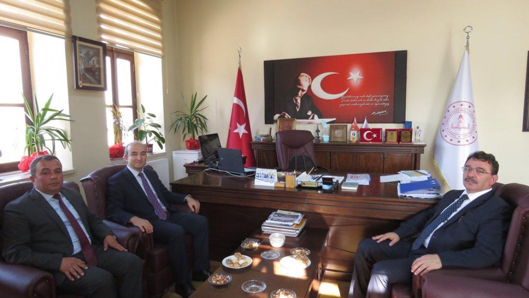Hukuk İşleri Genel Müdürümüz Sayın Dr. Hüseyin Acar ve İl Milli Eğitim Müdürümüz Sayın Ercan Yıldız ilçemizi ziyaret ettiler.